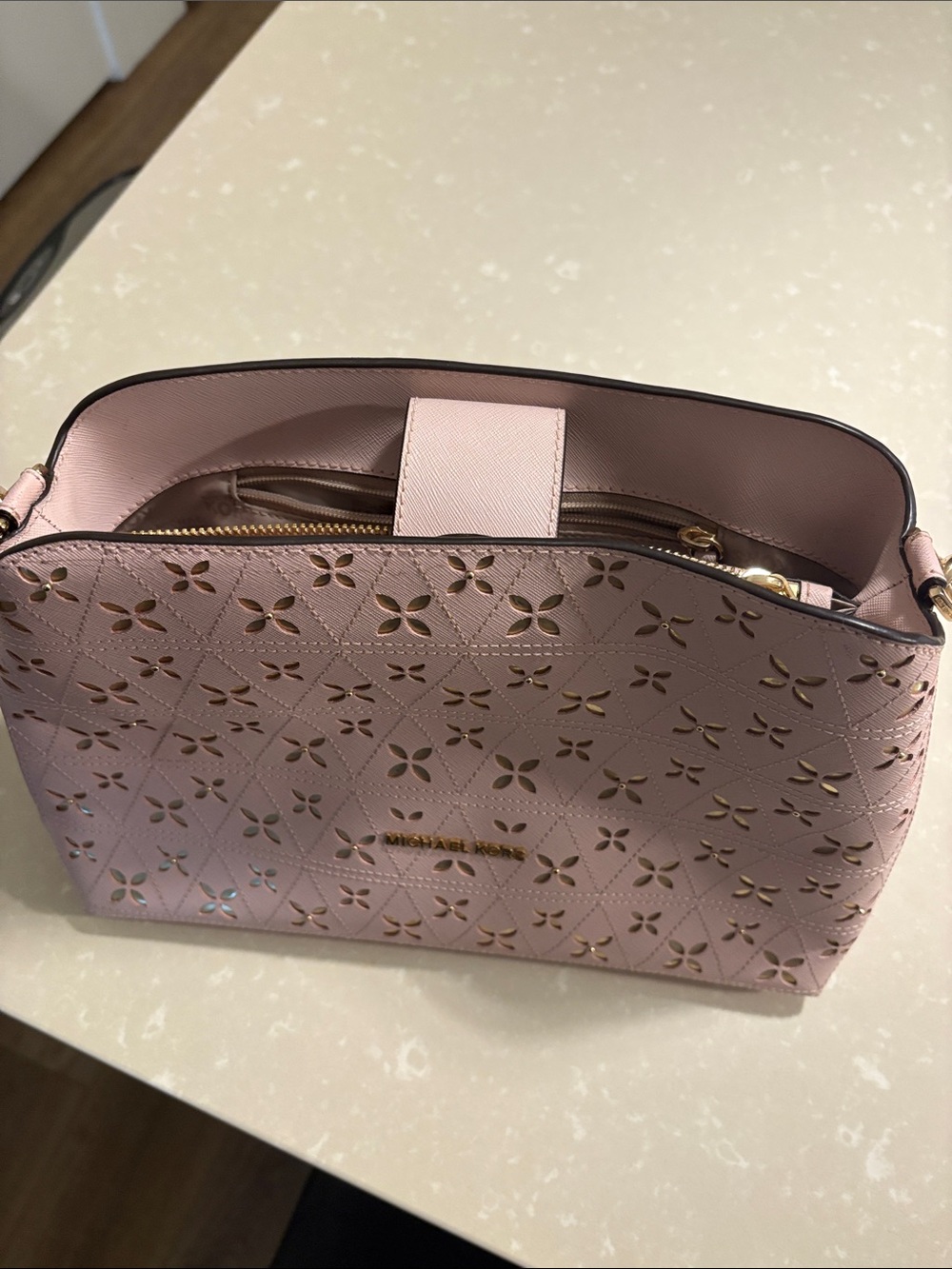 Michael Kors Blush Pink Laser-Cut Leather Shoulder Bag with Gold Accents - Picture 4 of 7